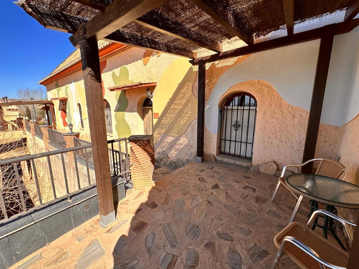 Cuevas La Granja Apartment Benalua de Guadix Exterior photo