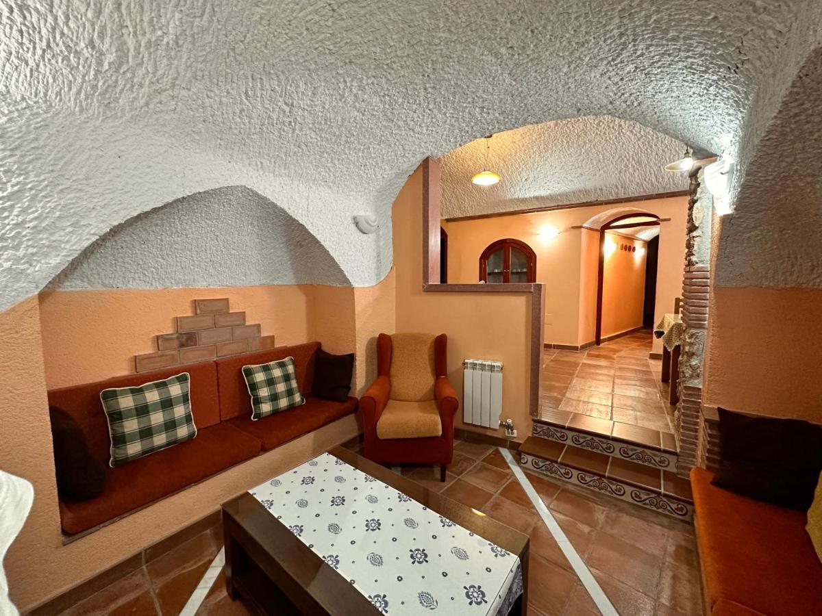 Cuevas La Granja Apartment Benalua de Guadix Exterior photo