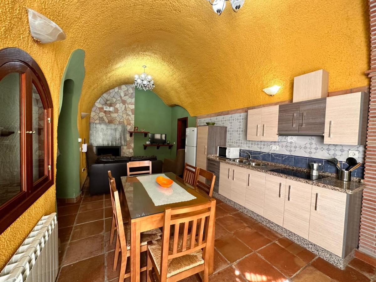 Cuevas La Granja Apartment Benalua de Guadix Exterior photo