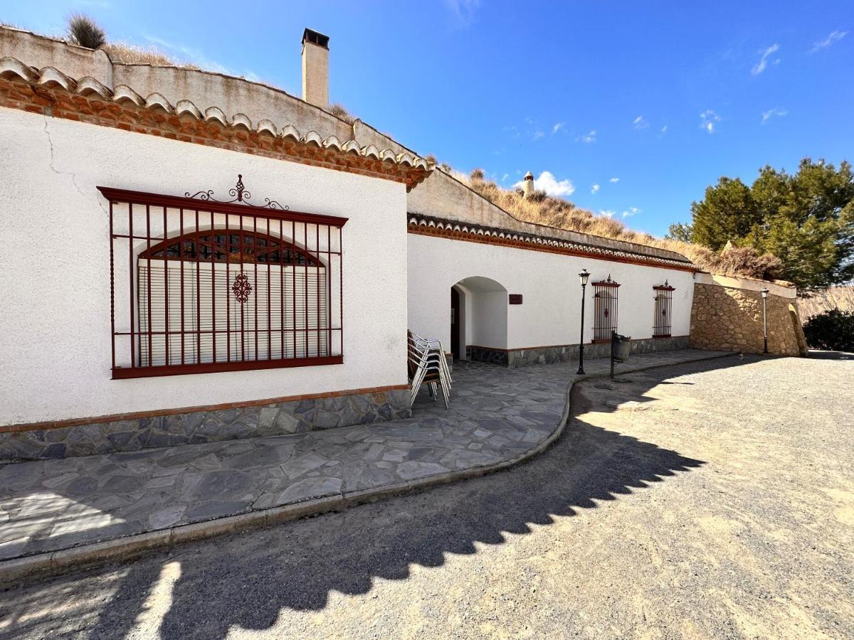 Cuevas La Granja Apartment Benalua de Guadix Exterior photo