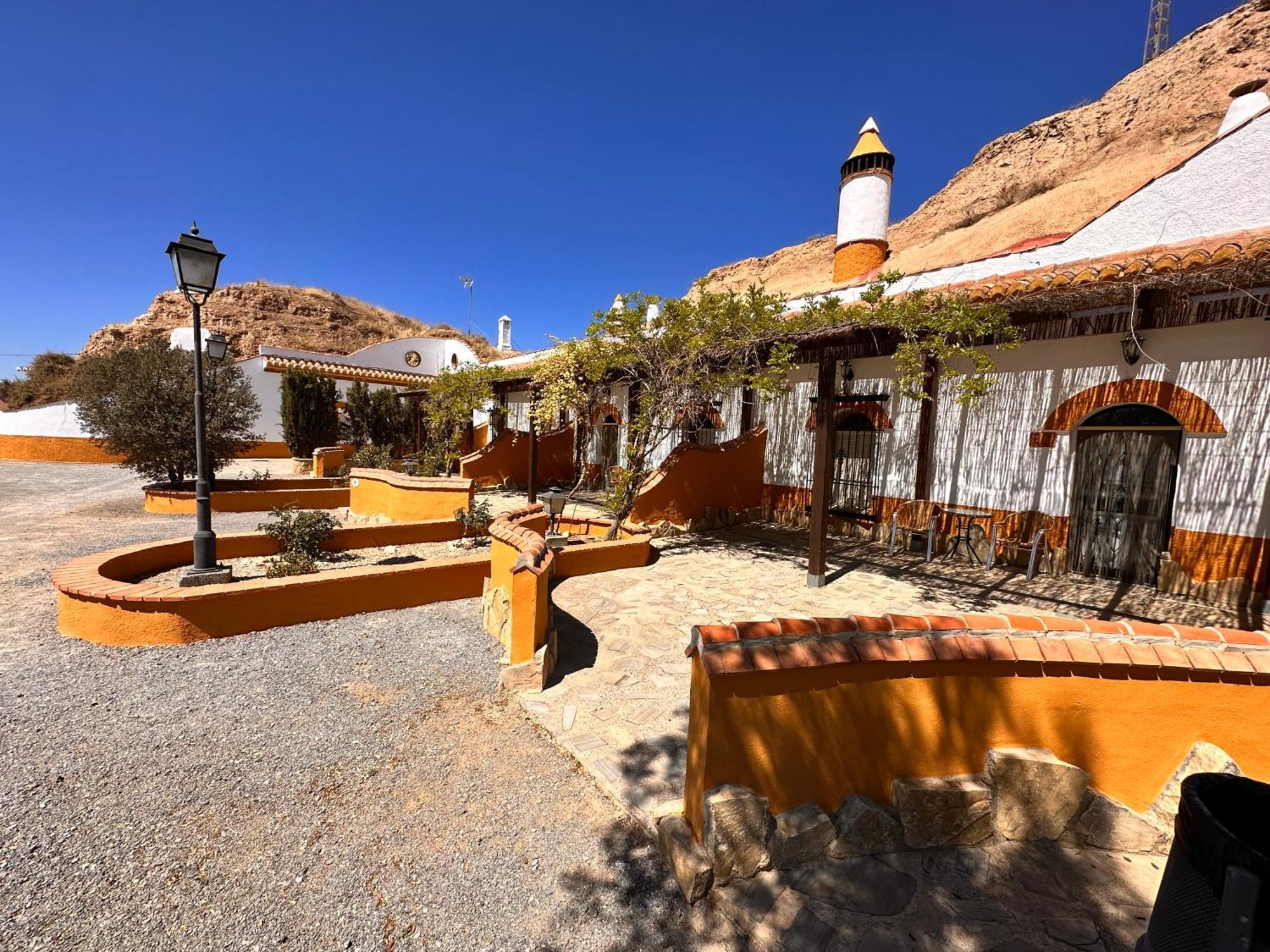 Cuevas La Granja Apartment Benalua de Guadix Exterior photo